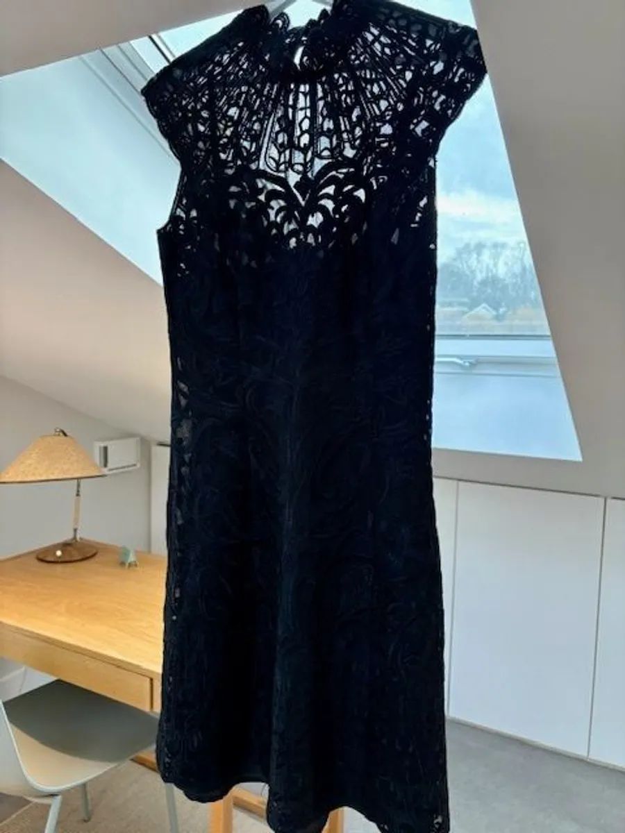 Black dress in excellent condition - Image 1