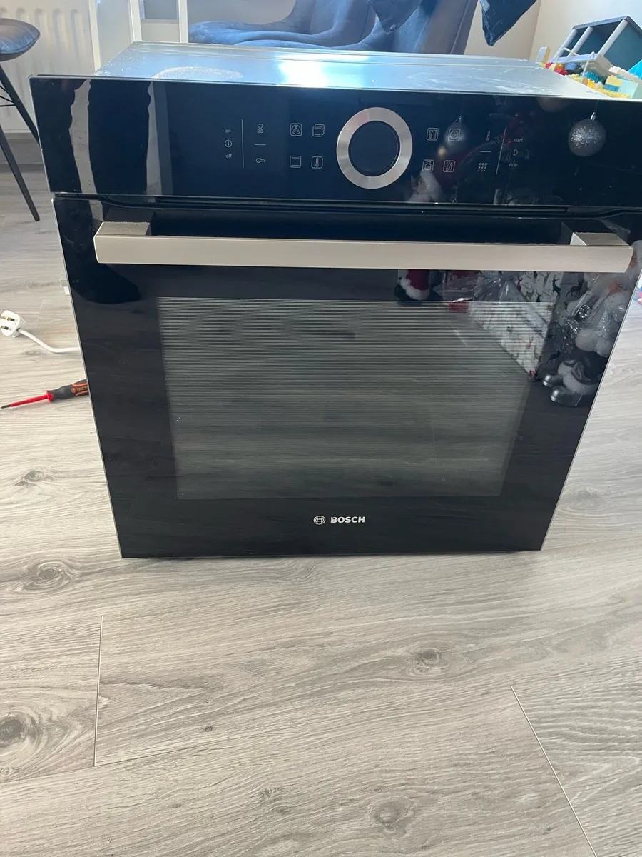 Electric Oven Bosch - Image 1