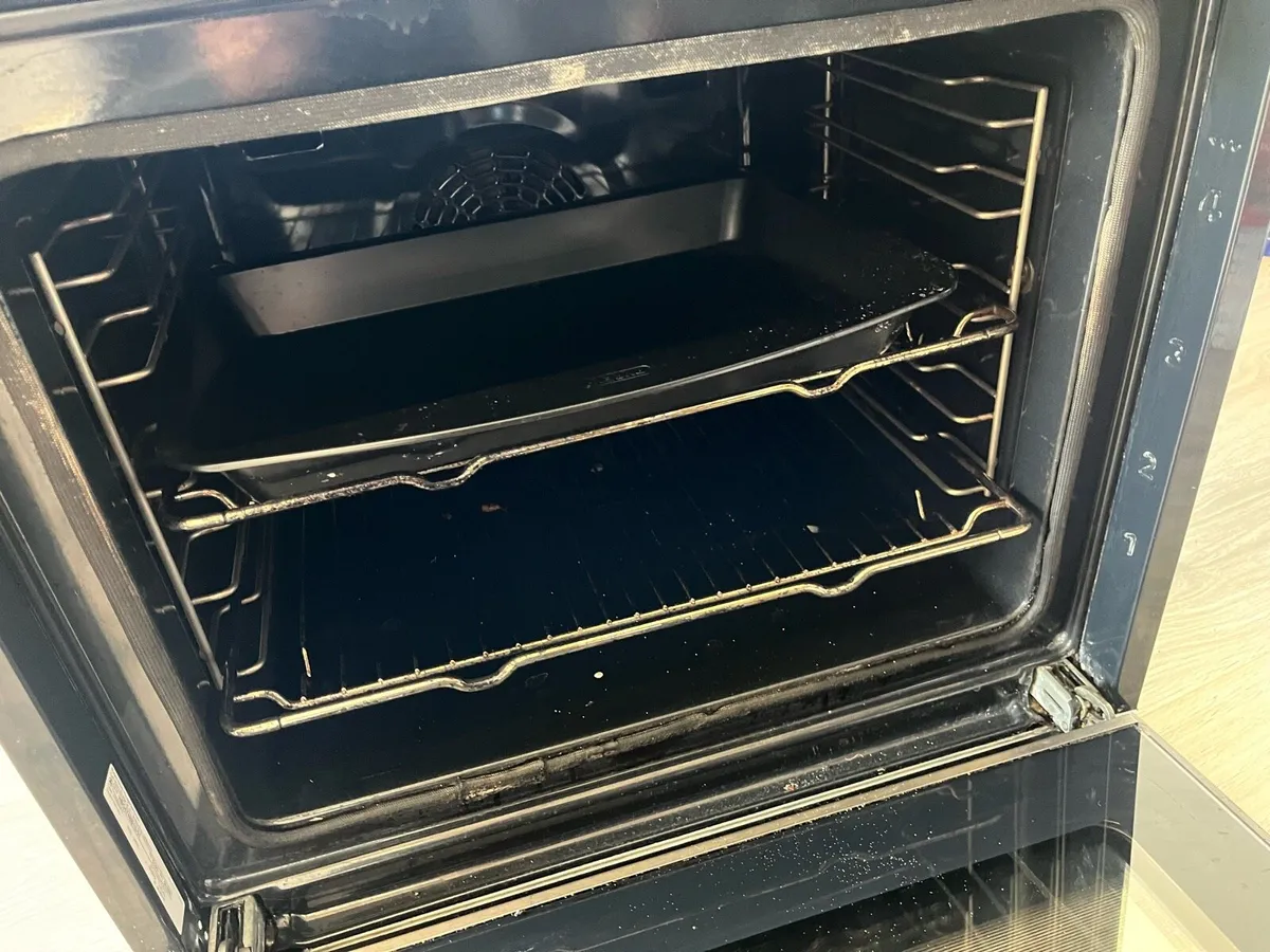 Electric Oven Bosch - Image 2