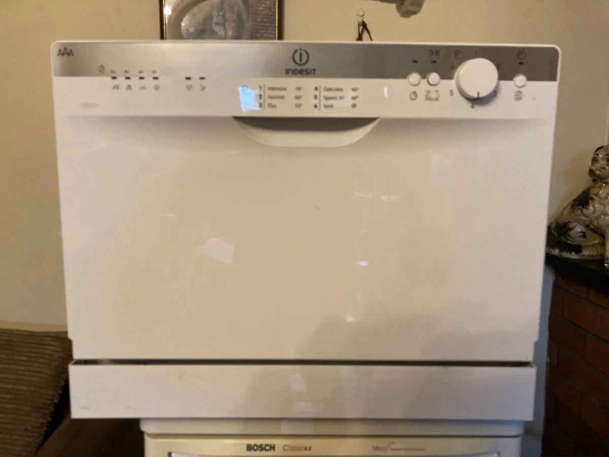 Dishwasher - Image 1
