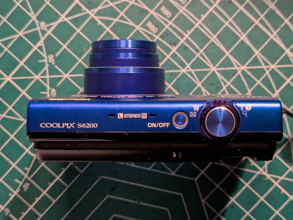 Nikon S6200 16MP digital compact camera - Image 4