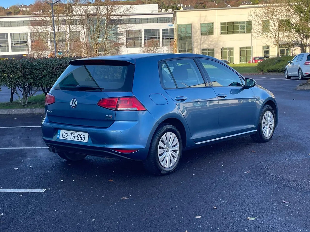 Volkswagen Golf - Image 2
