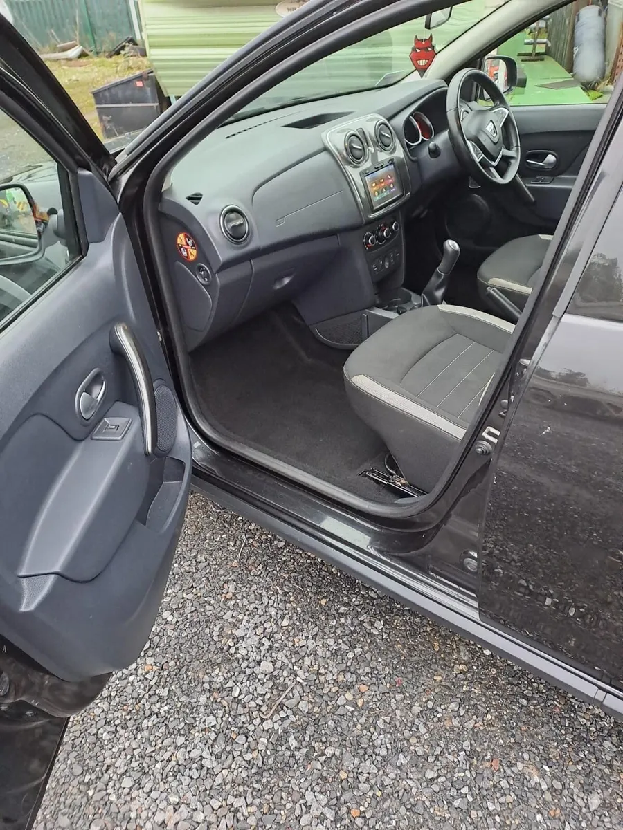Dacia Sandero - Image 2