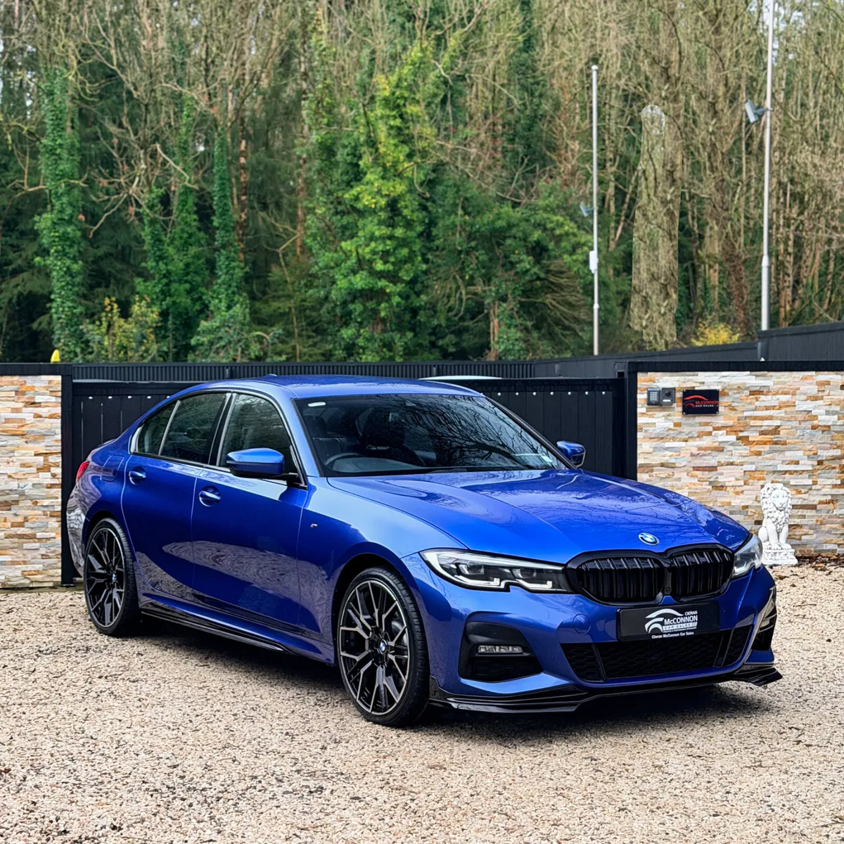 2020 (202)  BMW 330e M-SPORT  290BHP **MEGA VALUE - Image 1