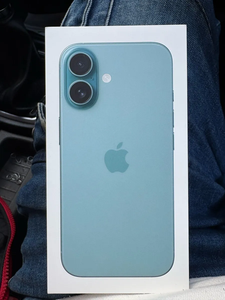 New iPhone 16 - Image 1