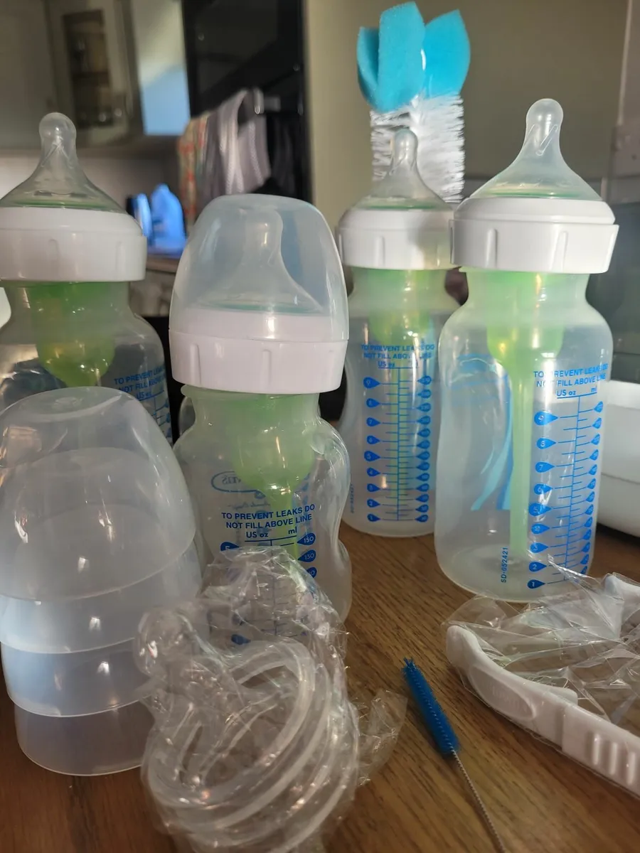Dr Brown bottles and steriliser - Image 4