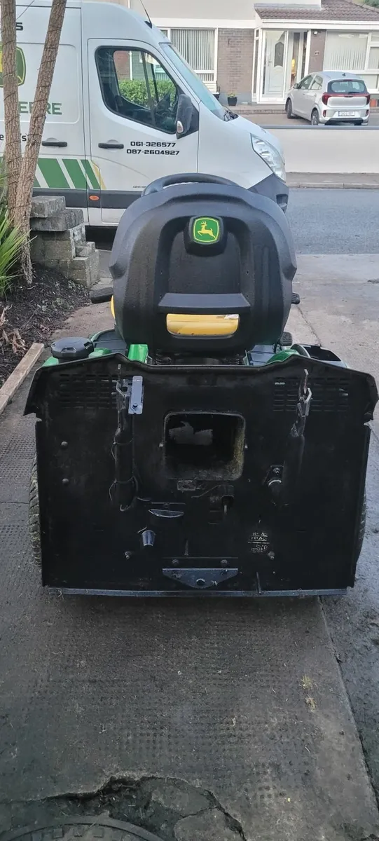 JOHN DEERE GARDEN TRACTOR - Image 3