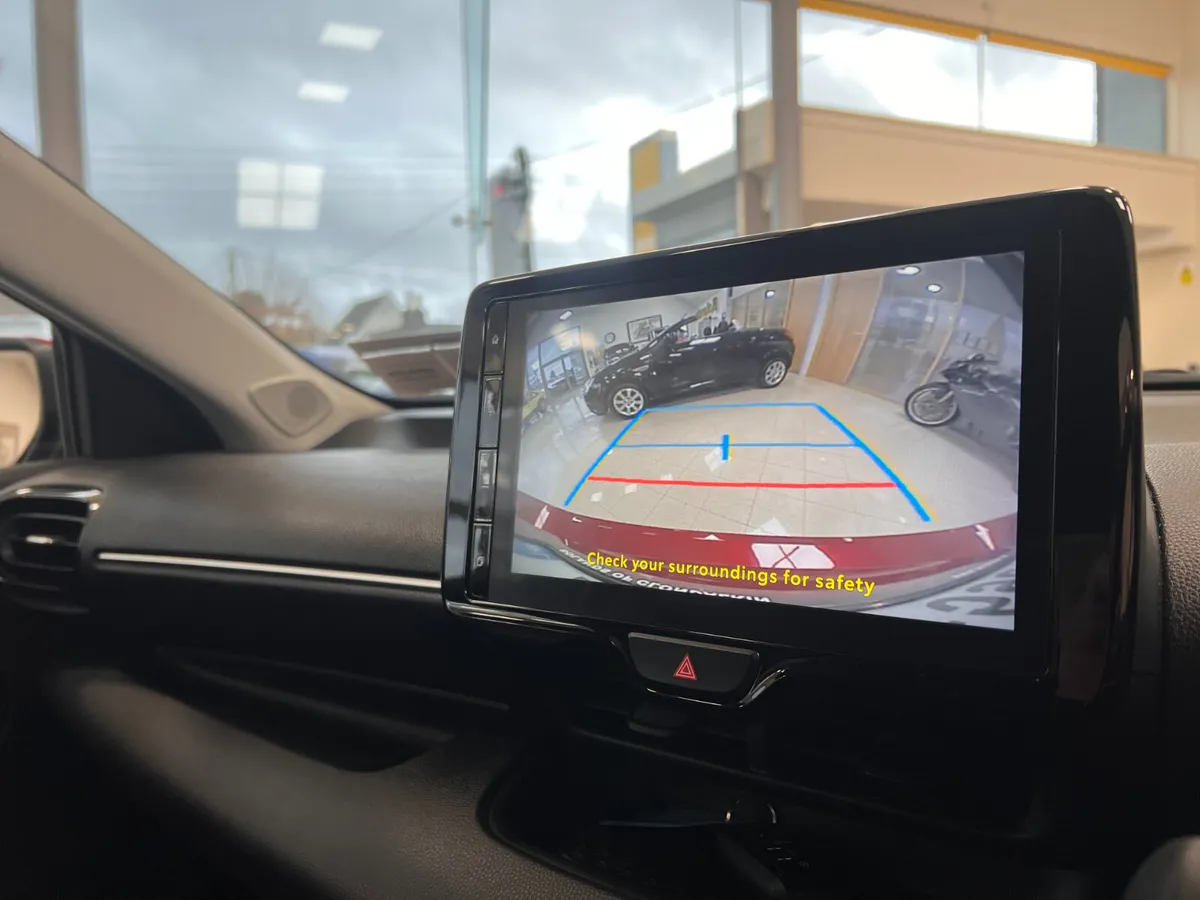 Sport Hybrid As New Low Kms HEV High Spec Model Wi - Image 4