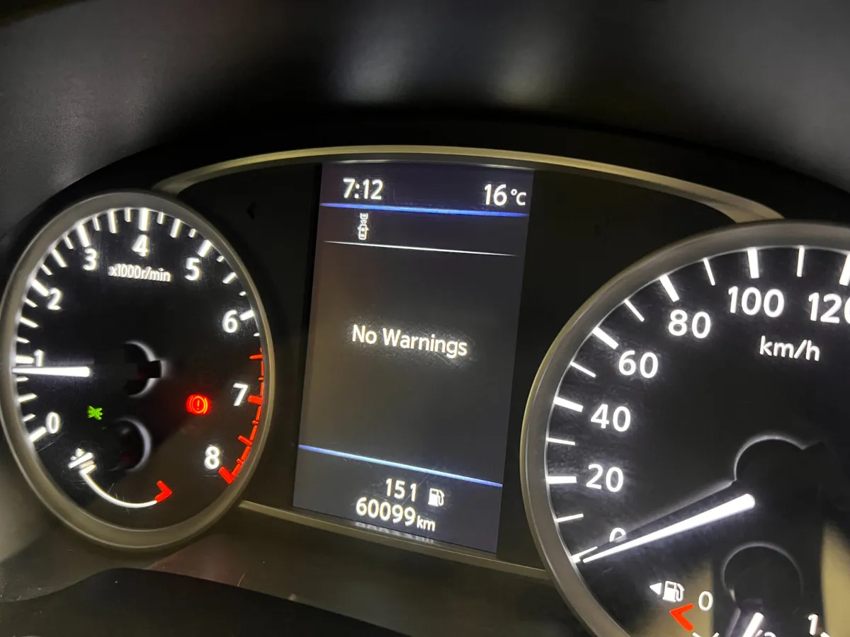 Superb Value Low Kms High Spec SV 5 Door **Finance - Image 4