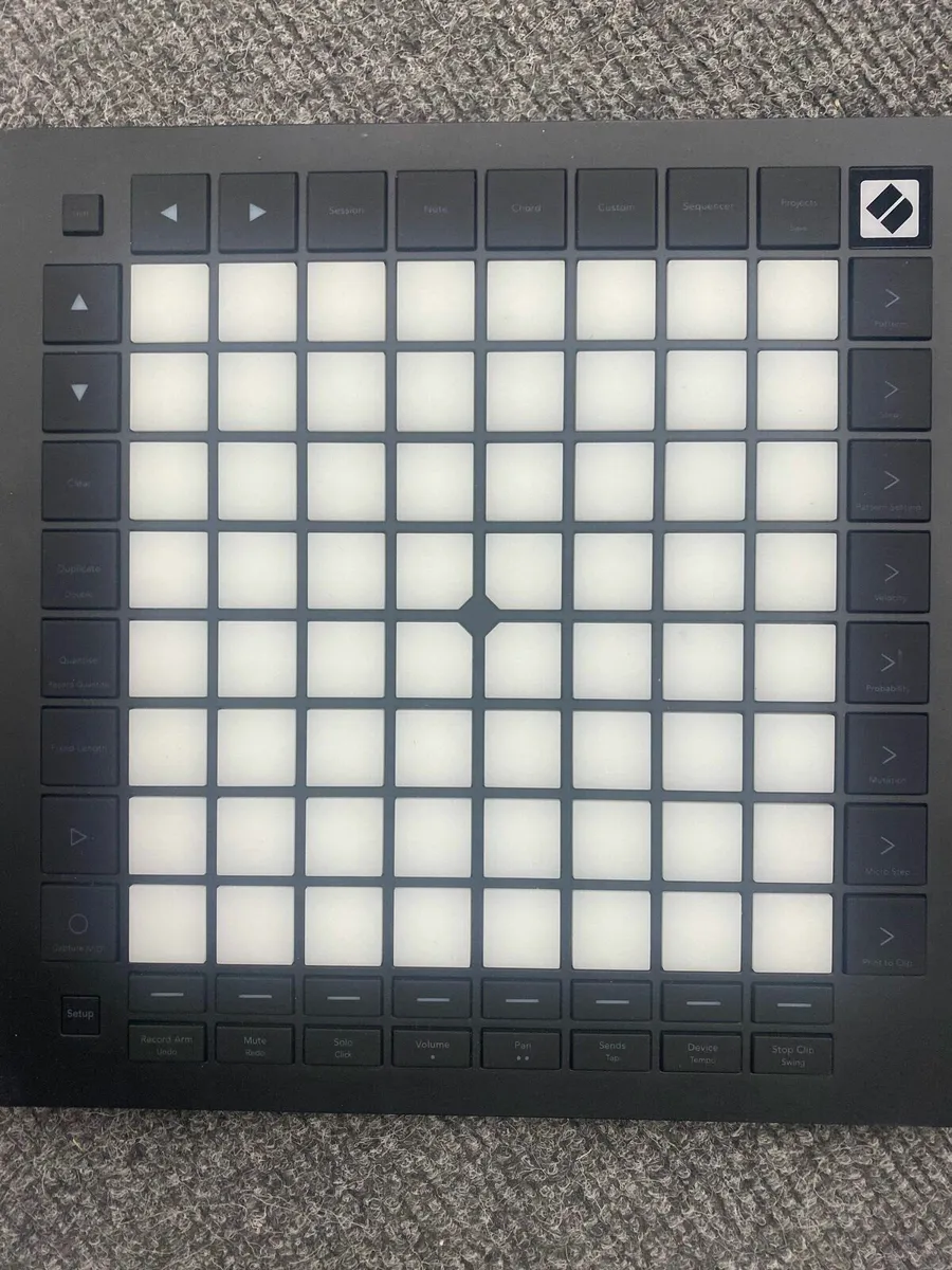 Novation Launchpad Pro MK3 Audio Interface - Image 2