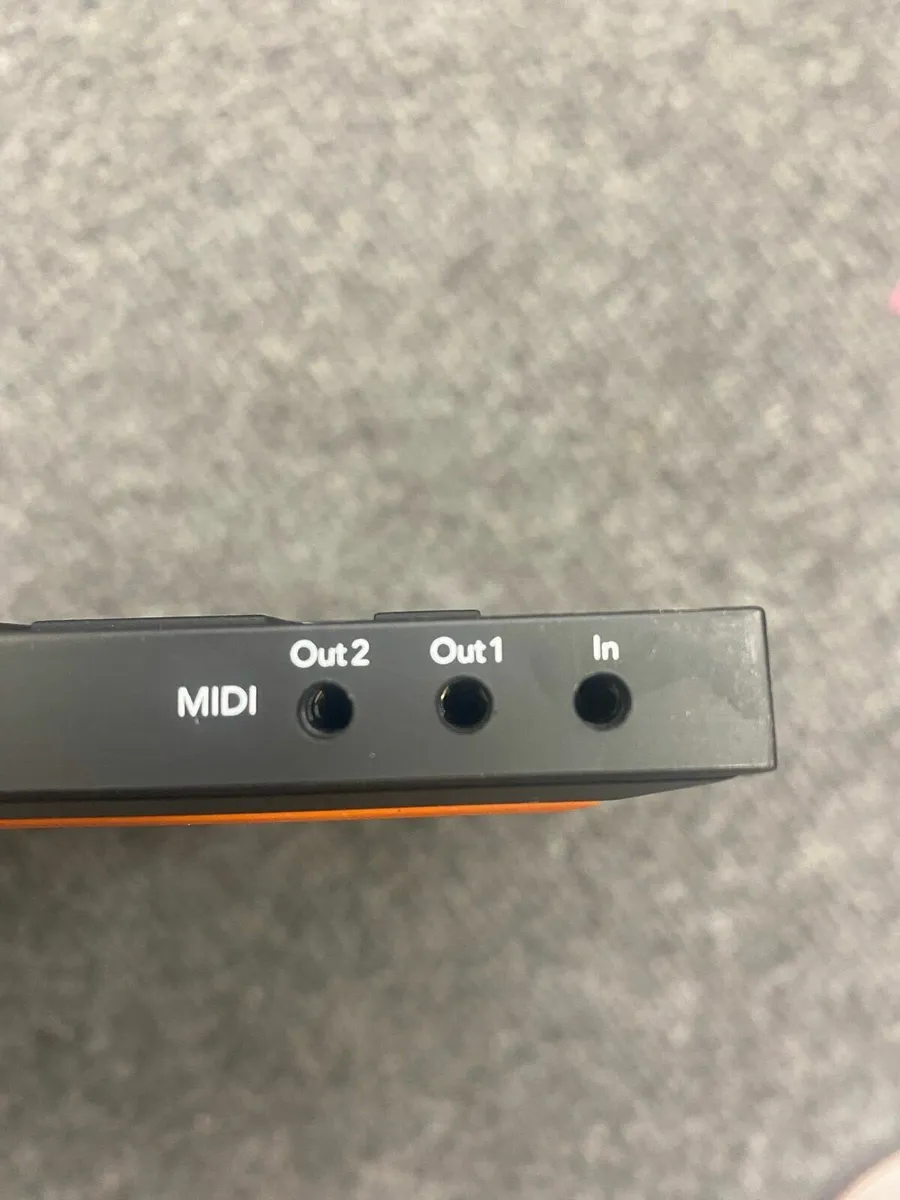 Novation Launchpad Pro MK3 Audio Interface - Image 4