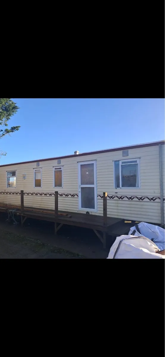 Mobile home - Image 1