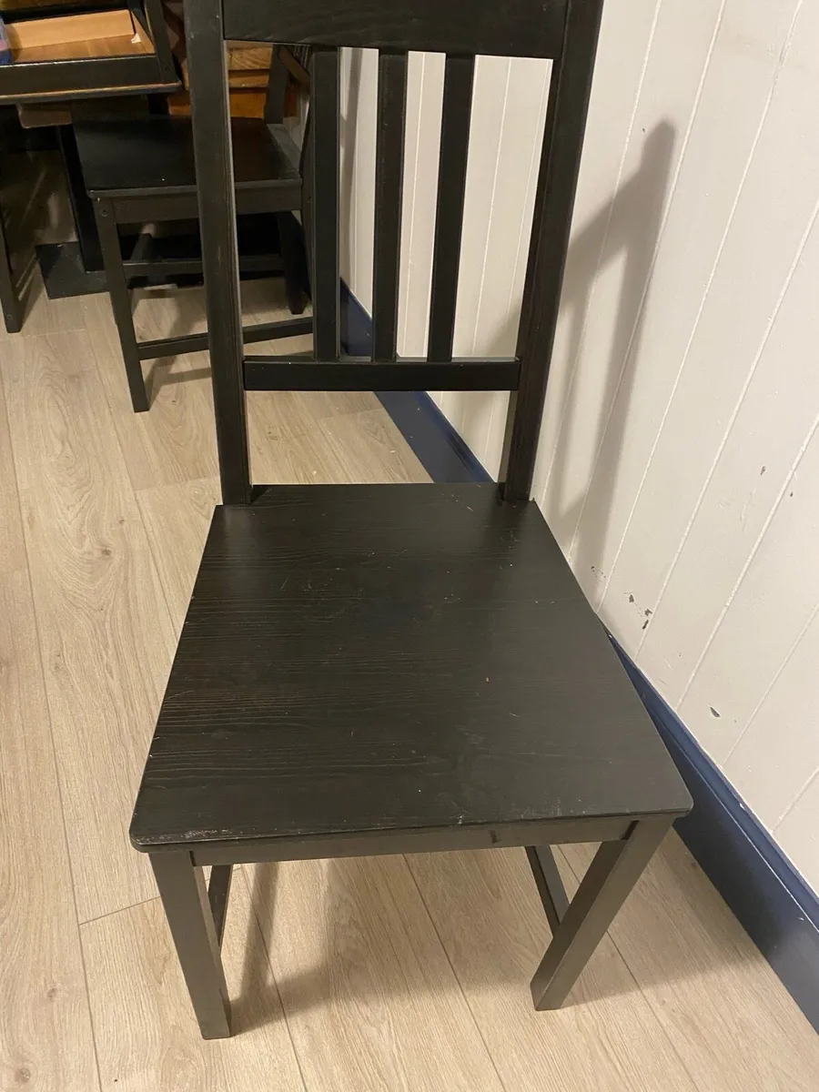 4 x Restaurant and dining tables - Image 1