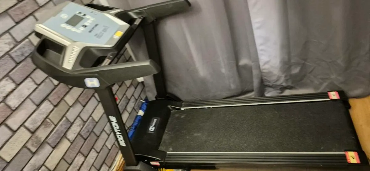Treadmill - Image 3