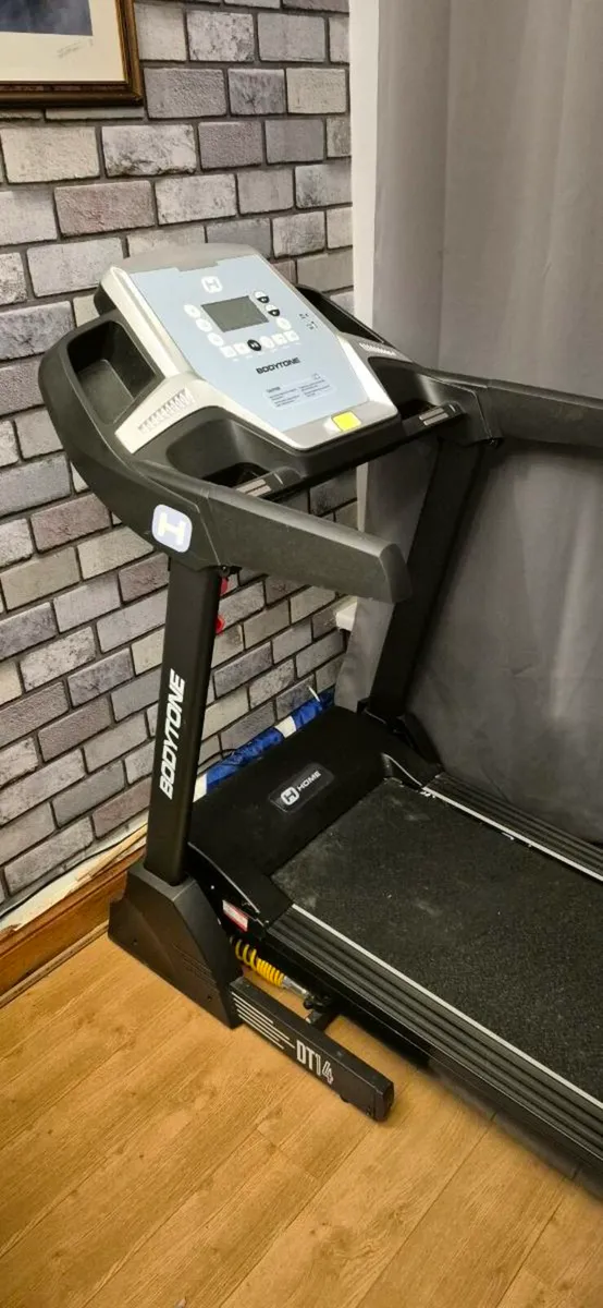 Treadmill - Image 4