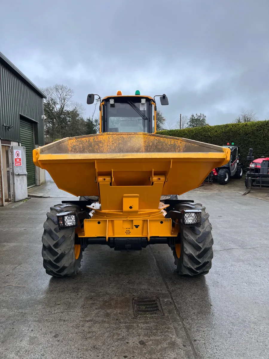 JCB 6 TONNE CAB DUMPER - Image 3