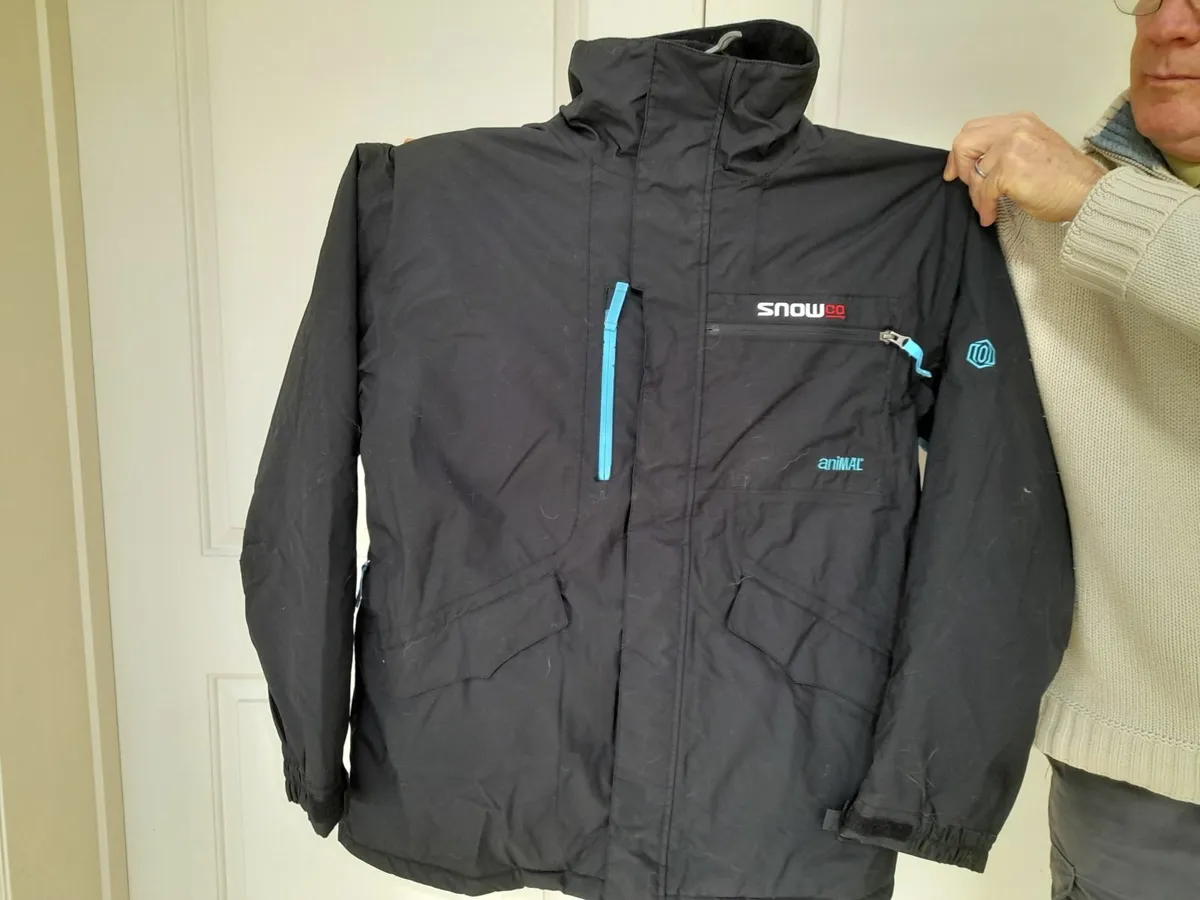 Ski/Snowboarding jacket.  Brand new.  Size XL - Image 3