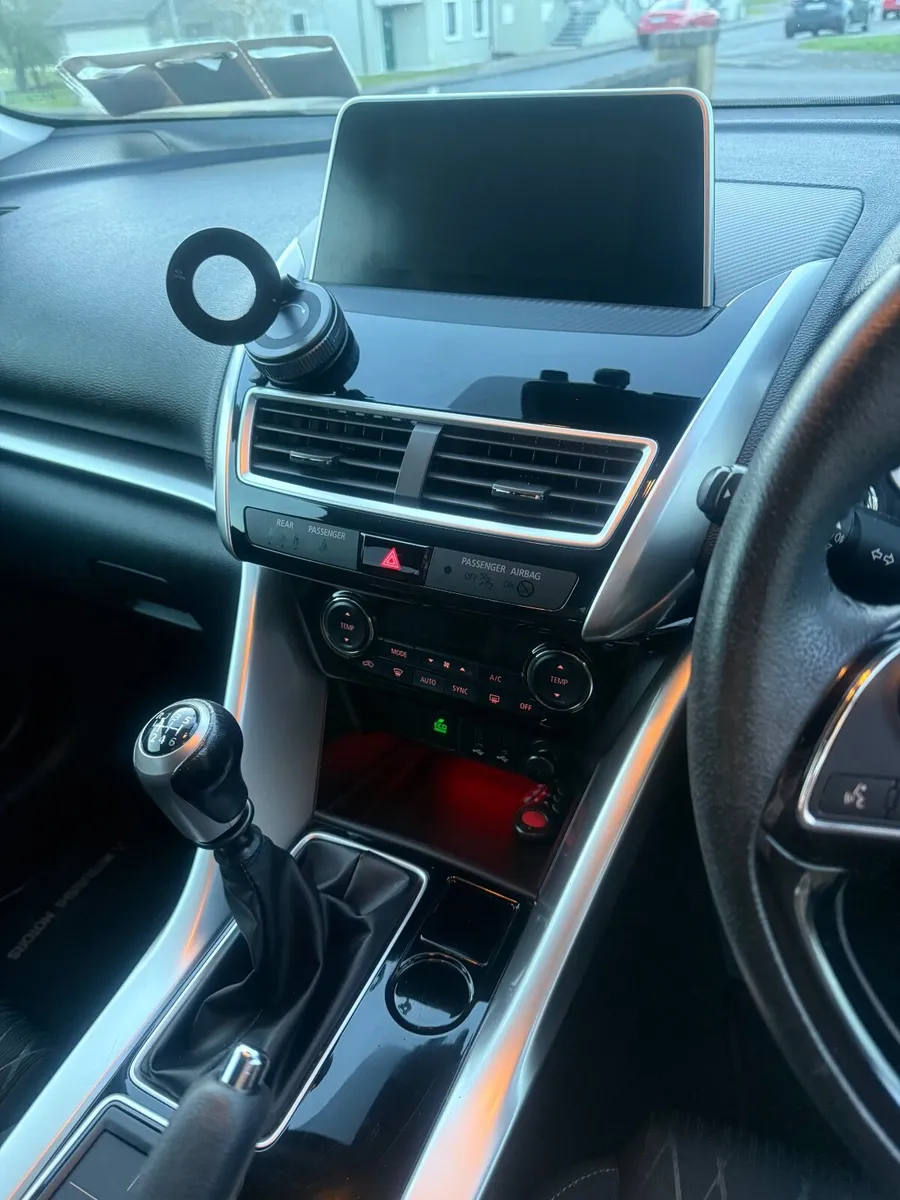 Mitsubishi Eclipse Cross 2019 - Image 4