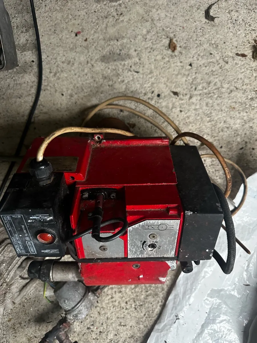 Oil burners - Image 2