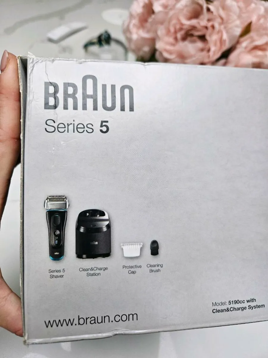 Braun series 5 clean and charge  station - Image 3