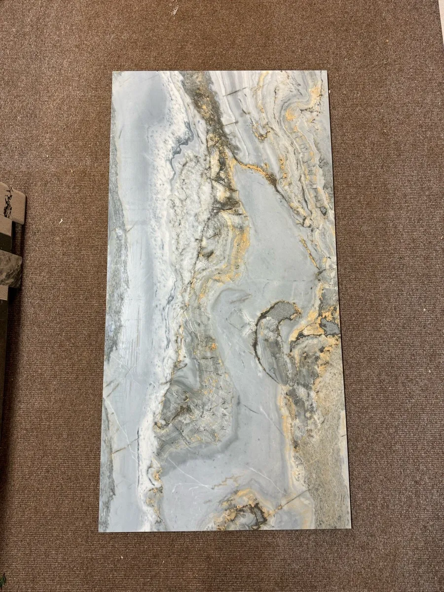 Price drop 60 x 120cm Tile Boko Gloss