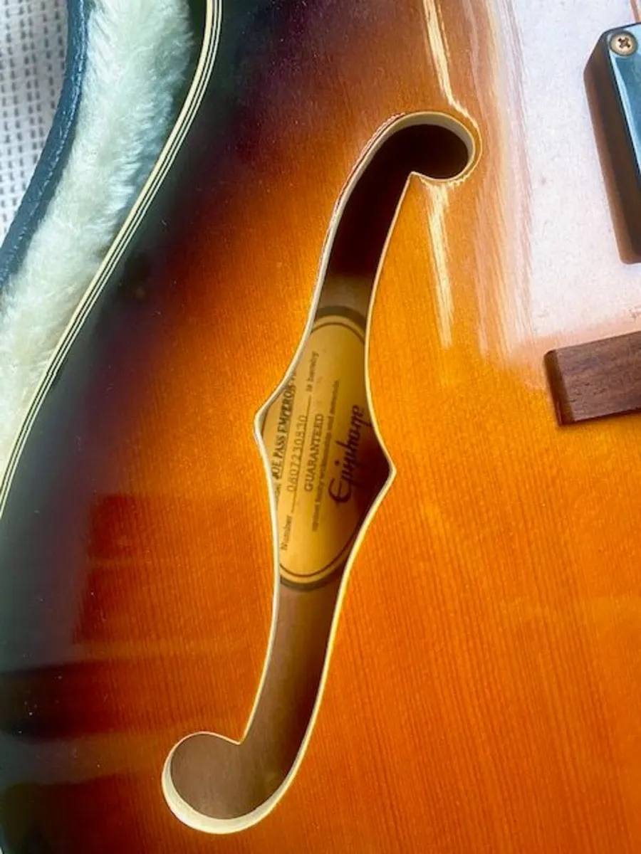 Epiphone Joe Pass Emperor II - Image 1