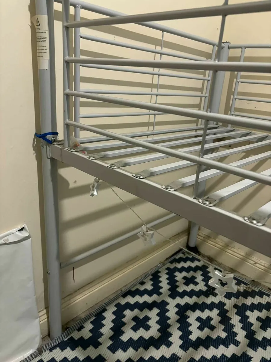 Mid sleeper bed - Image 2