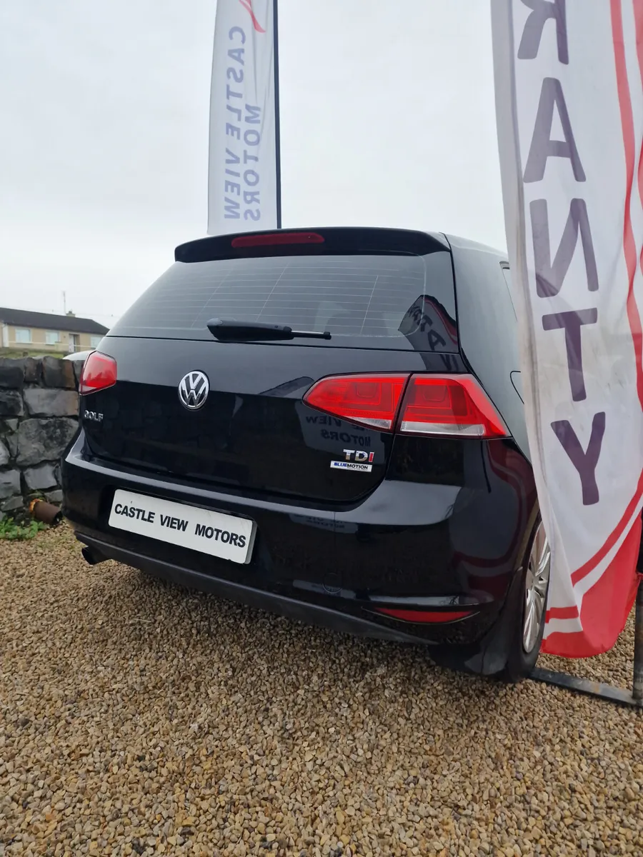 152 Vw Golf Bluemotion Van - Image 2