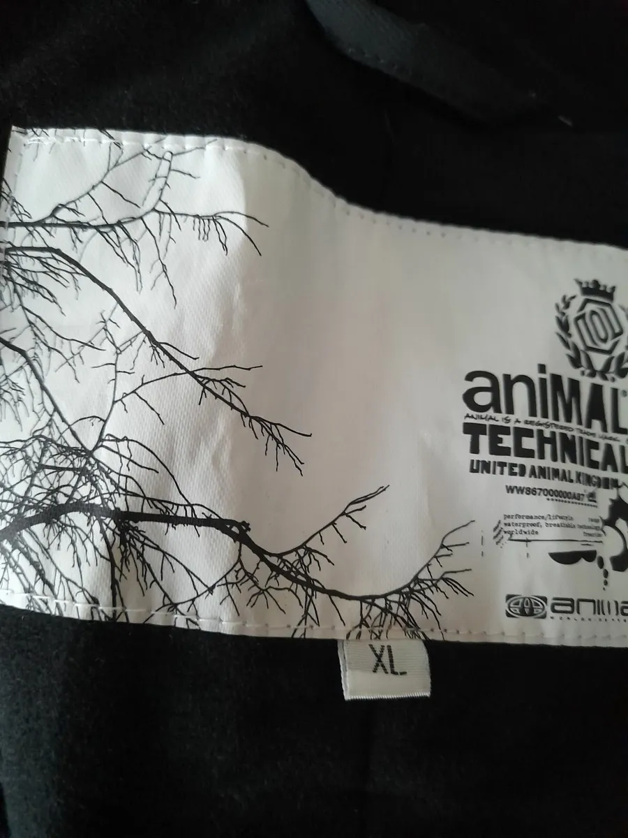 Ski/Snowboarding pants.  Brand New. 'Animal'.  Siz - Image 2