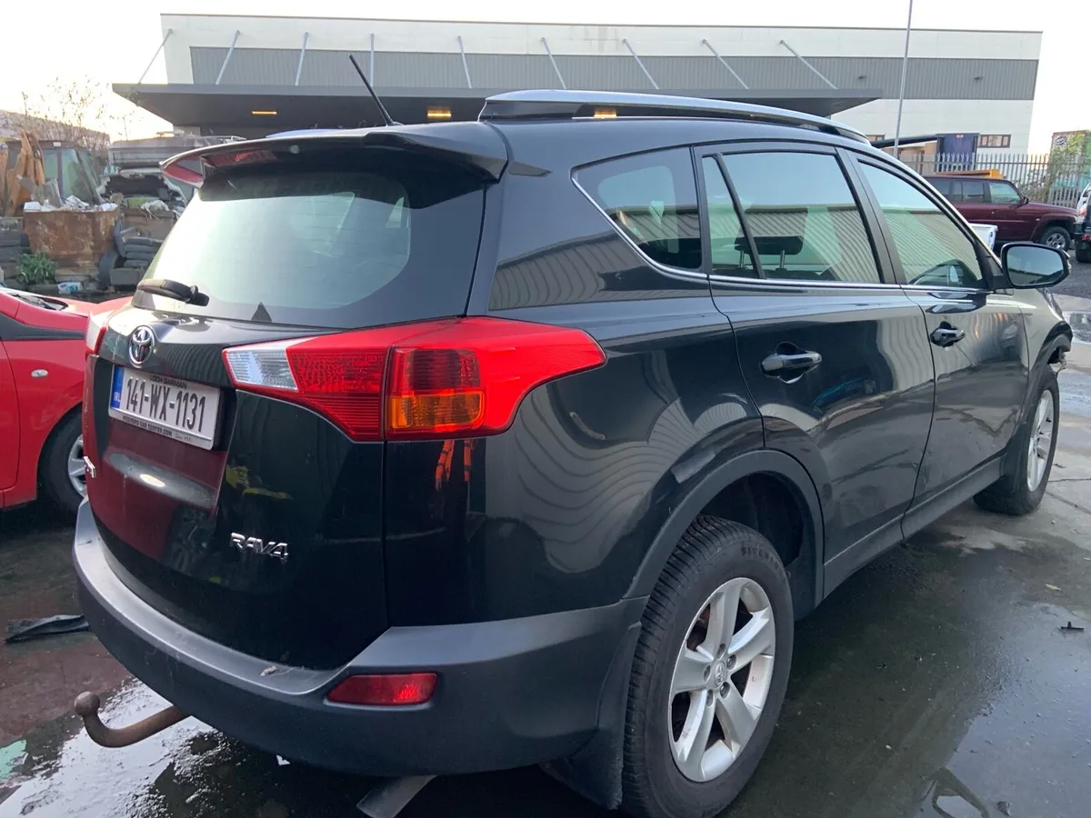 Toyota rav4 2014 - Image 3