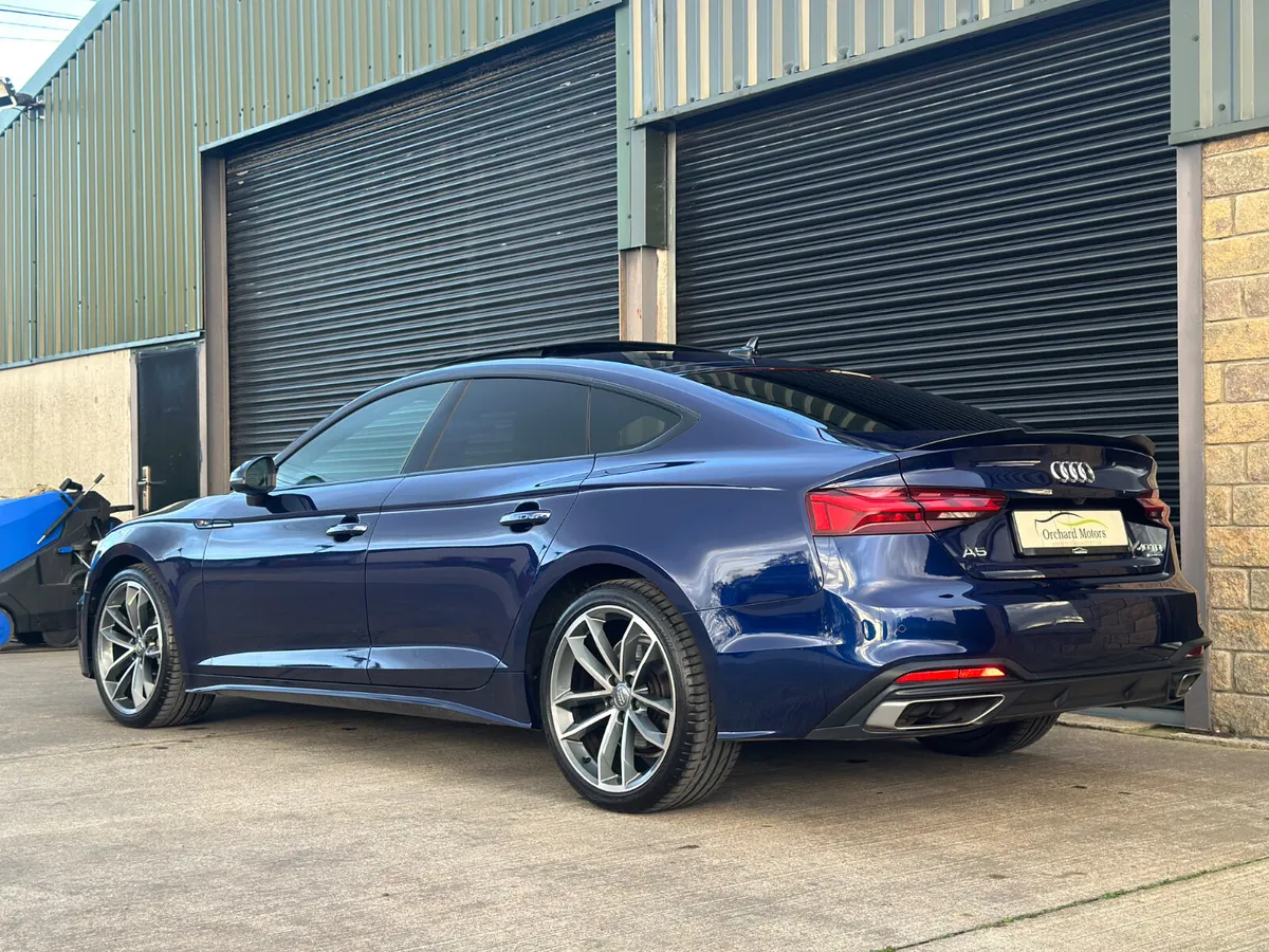Audi A5 2020, 40 TDI, Quattros S-Line, Auto, sunro - Image 3