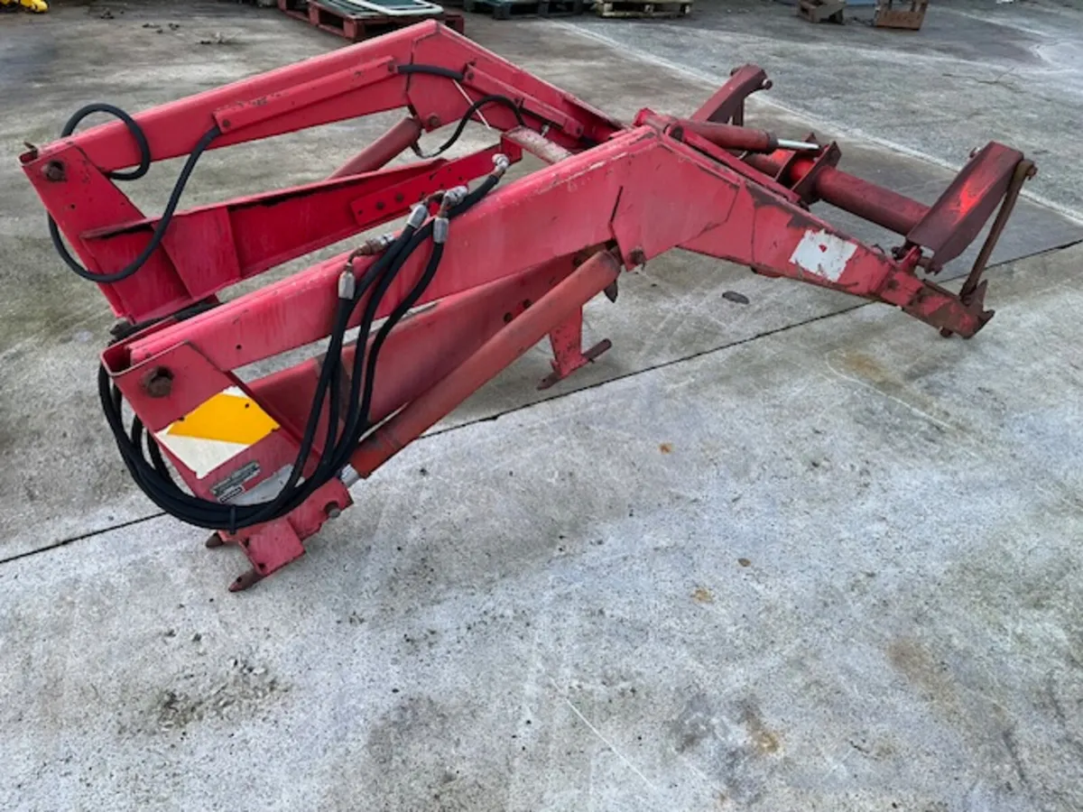 MF 80 Power Loader - Image 4