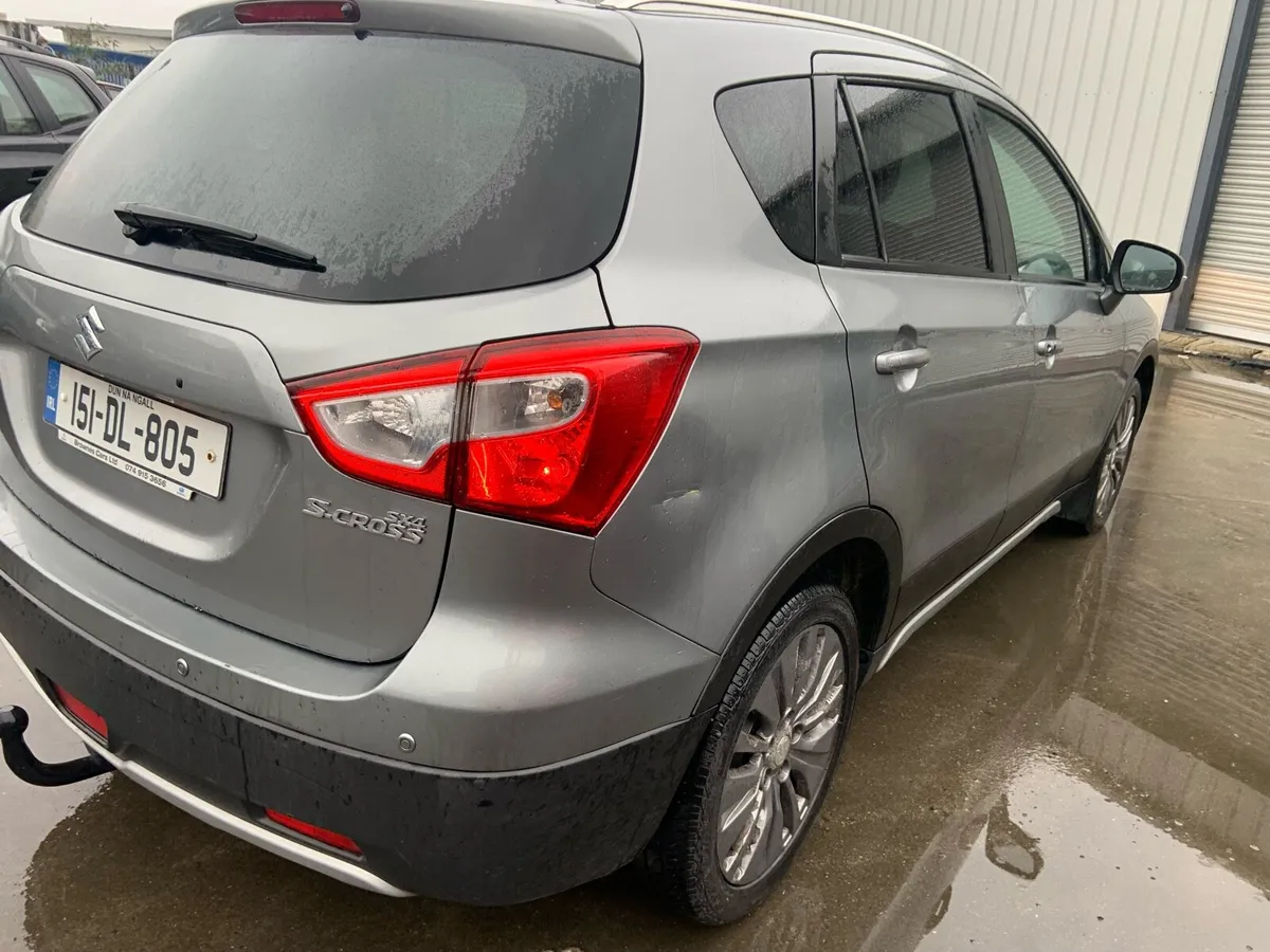 Suzuki sx4 petrol 2015 - Image 3