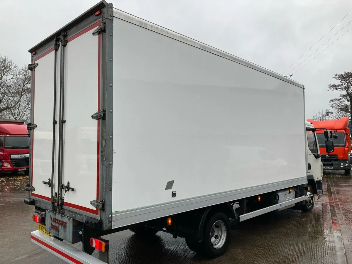 2020 Daf 45-180 7500 kg 20ft box body - Image 4