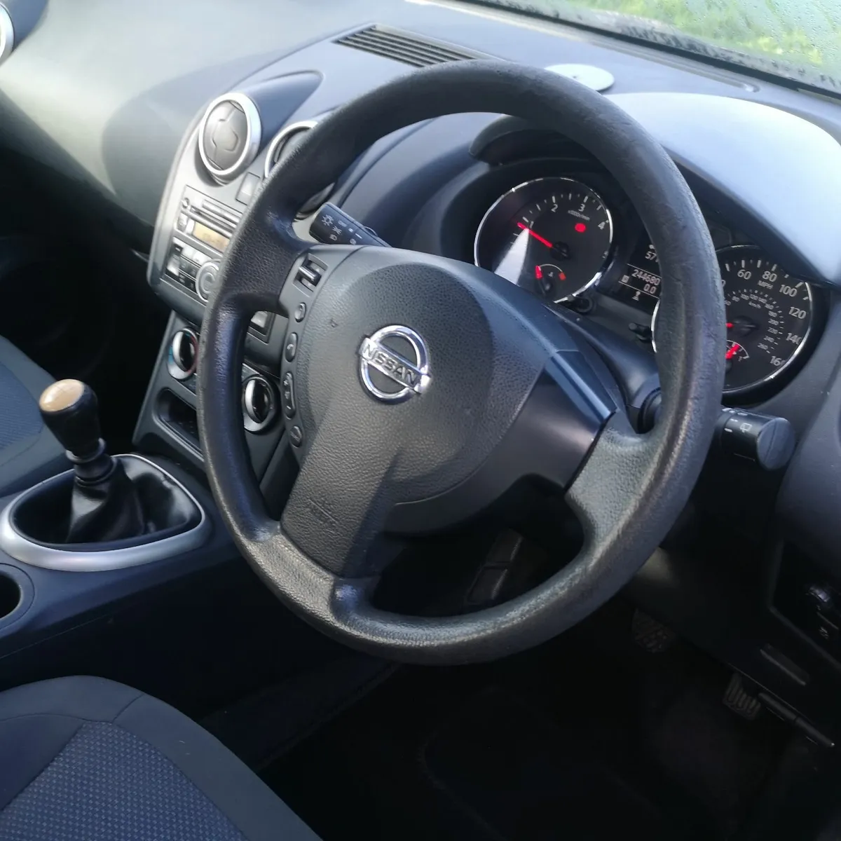 Nissan Qashqai 2011 - Image 4