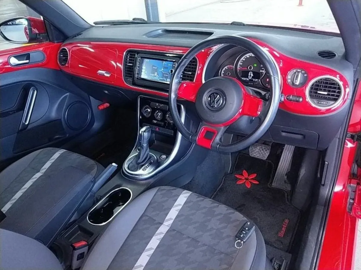 Volkswagen Beetle DESIGN EDITION - COLOUR CODED IN - Image 3