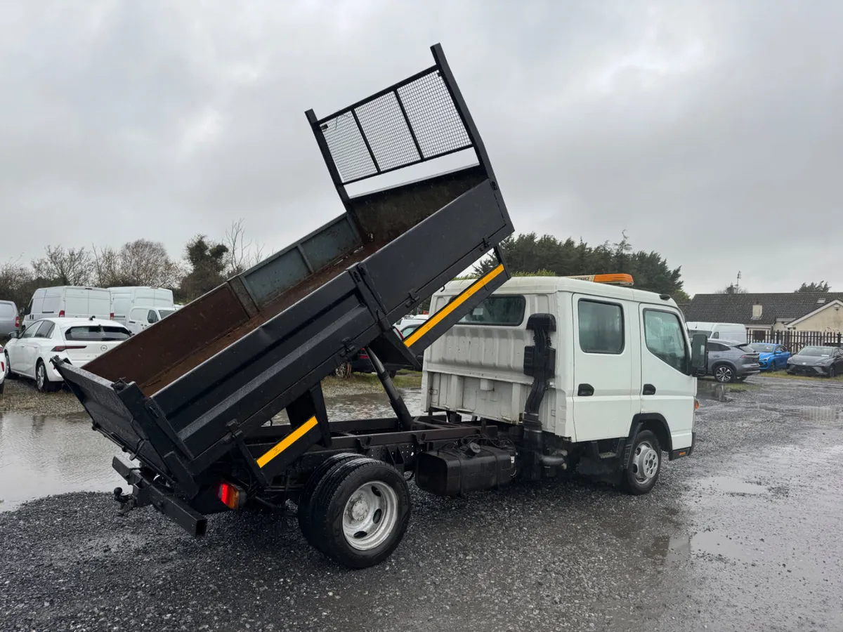 Mitsubishi fuso canter Crewcab tipper - Image 3