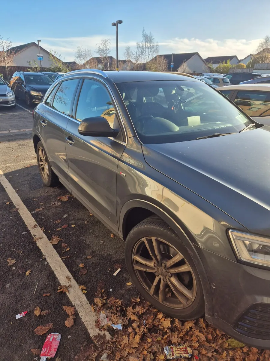 Audi Q3 2016 - Image 2