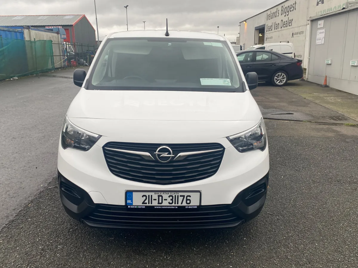 2021 Opel Combo 1.5 75BHP - Image 2