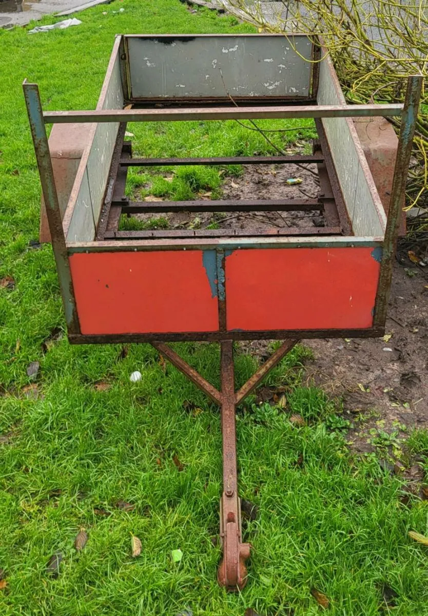 Garden trailer - Image 1