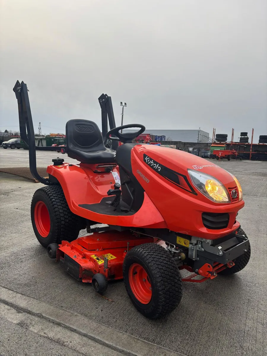 2022 Kubota GR2120 Side Discharge – 155 Hours - Image 1