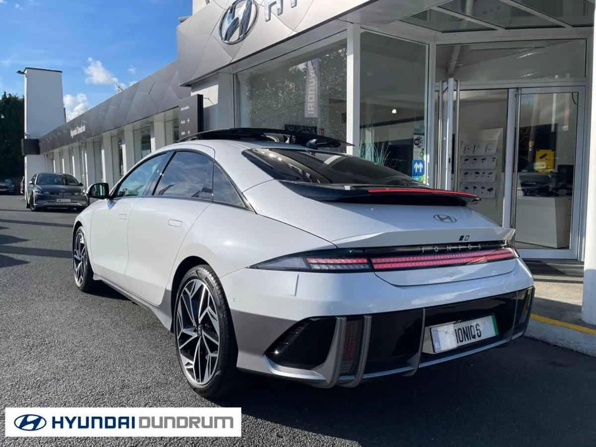 Hyundai IONIQ 6 Ultimate 77kW PAN ROOF - Image 4