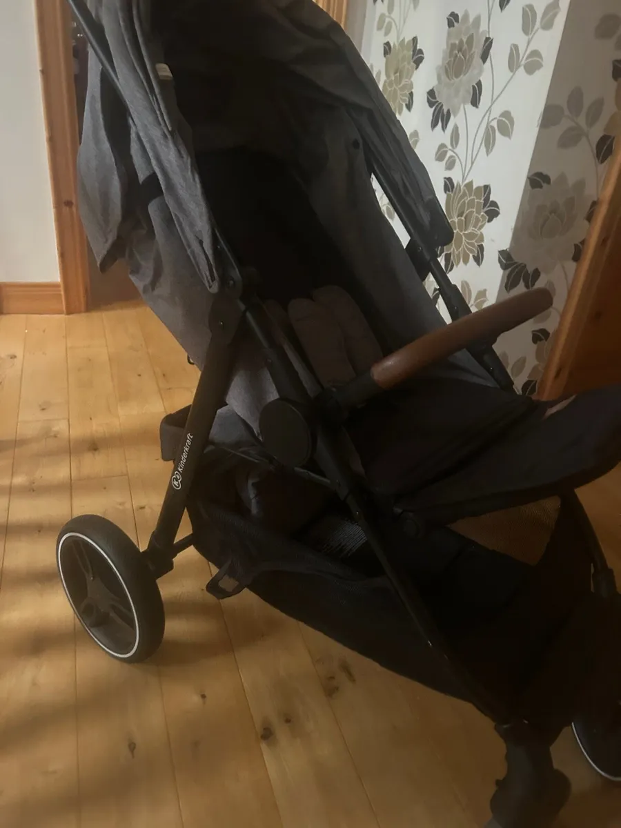 Child’s Buggie - Image 4