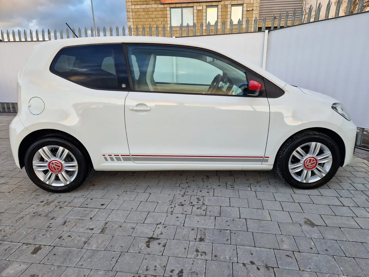 2017 VW Up! Beats Edition 1.0 Automatic - Image 2
