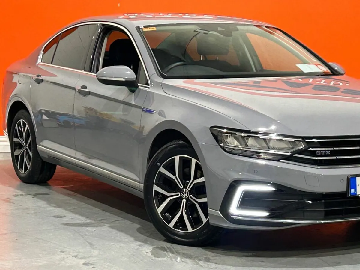 Volkswagen Passat GTE DSG stock #38 - Image 3