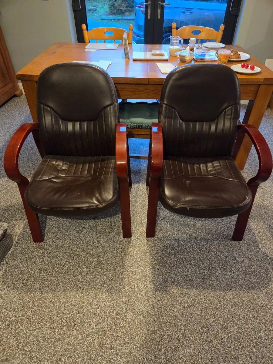 Two armchairs - Image 2