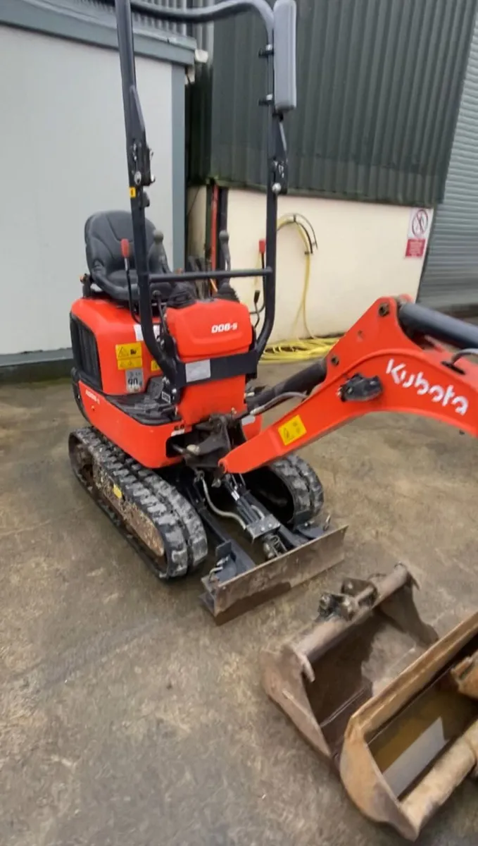 2022 Kubota K008-5 Micro Excavator - 950 Hours - Image 3