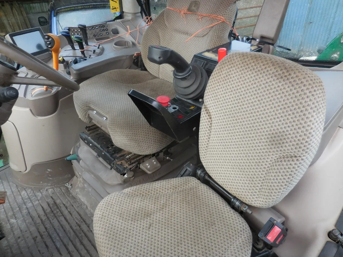 2015 JOHN DEERE 6140R - Image 4