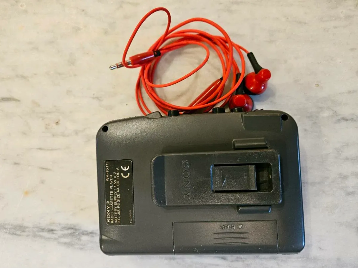 Sony Walkman - Image 3