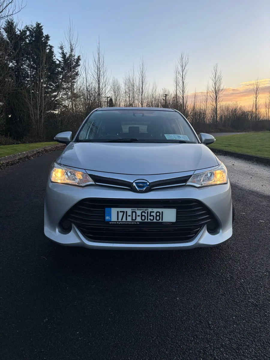 Toyota Corolla Fielder 1.5Hybrid AUTOMATIC - Image 1